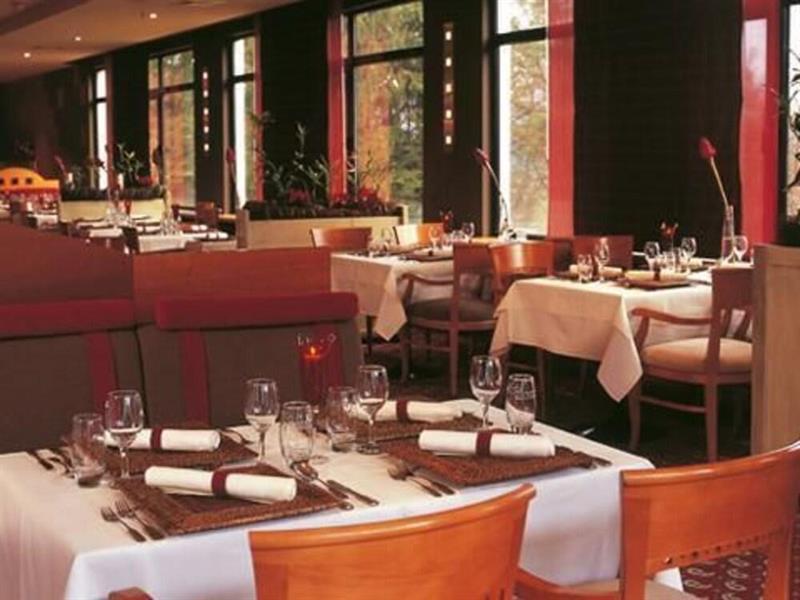 斯帕巴尔莫勒尔席尔瓦酒店 餐厅 照片